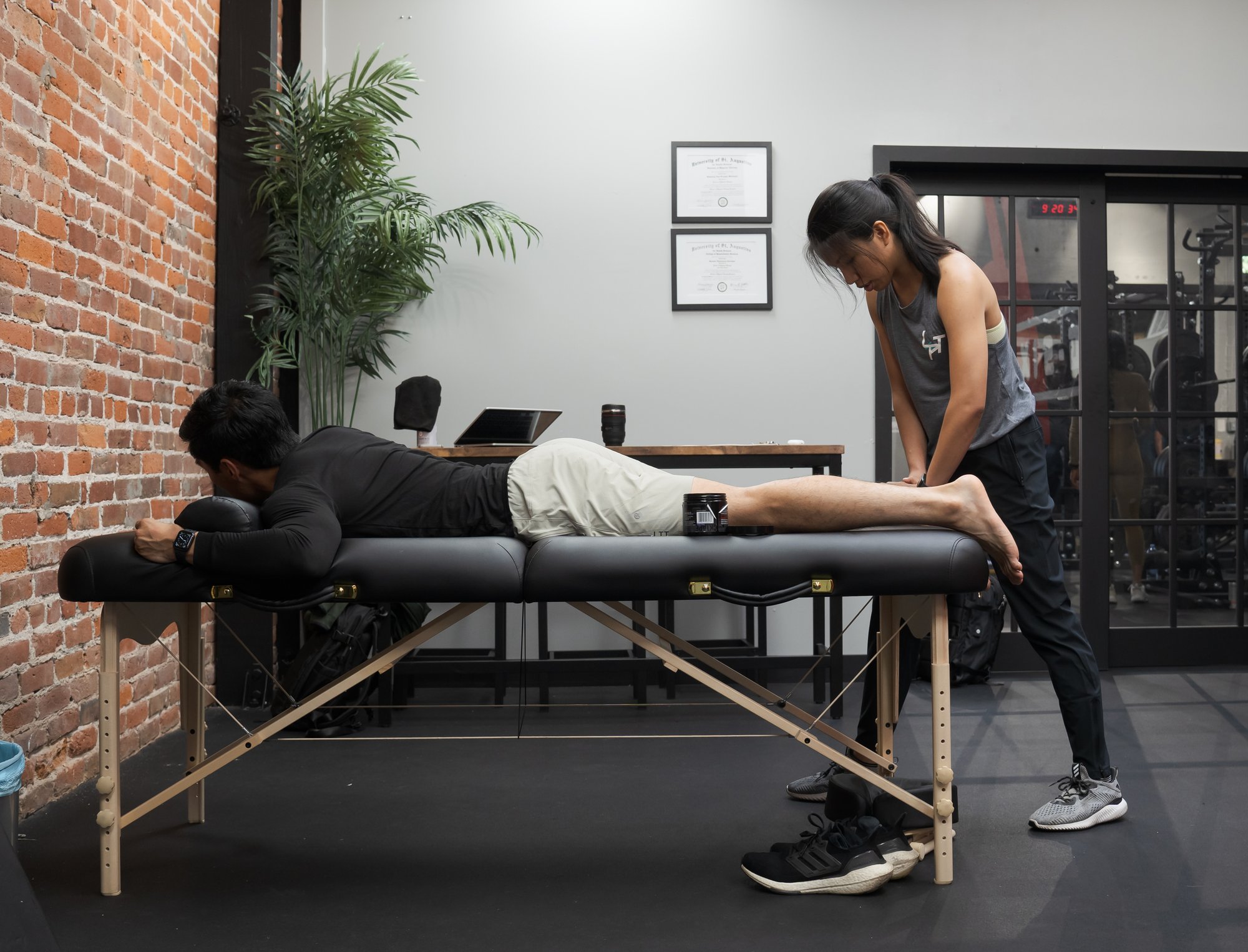 Sacramento Physical Therapy - Lakás PT
