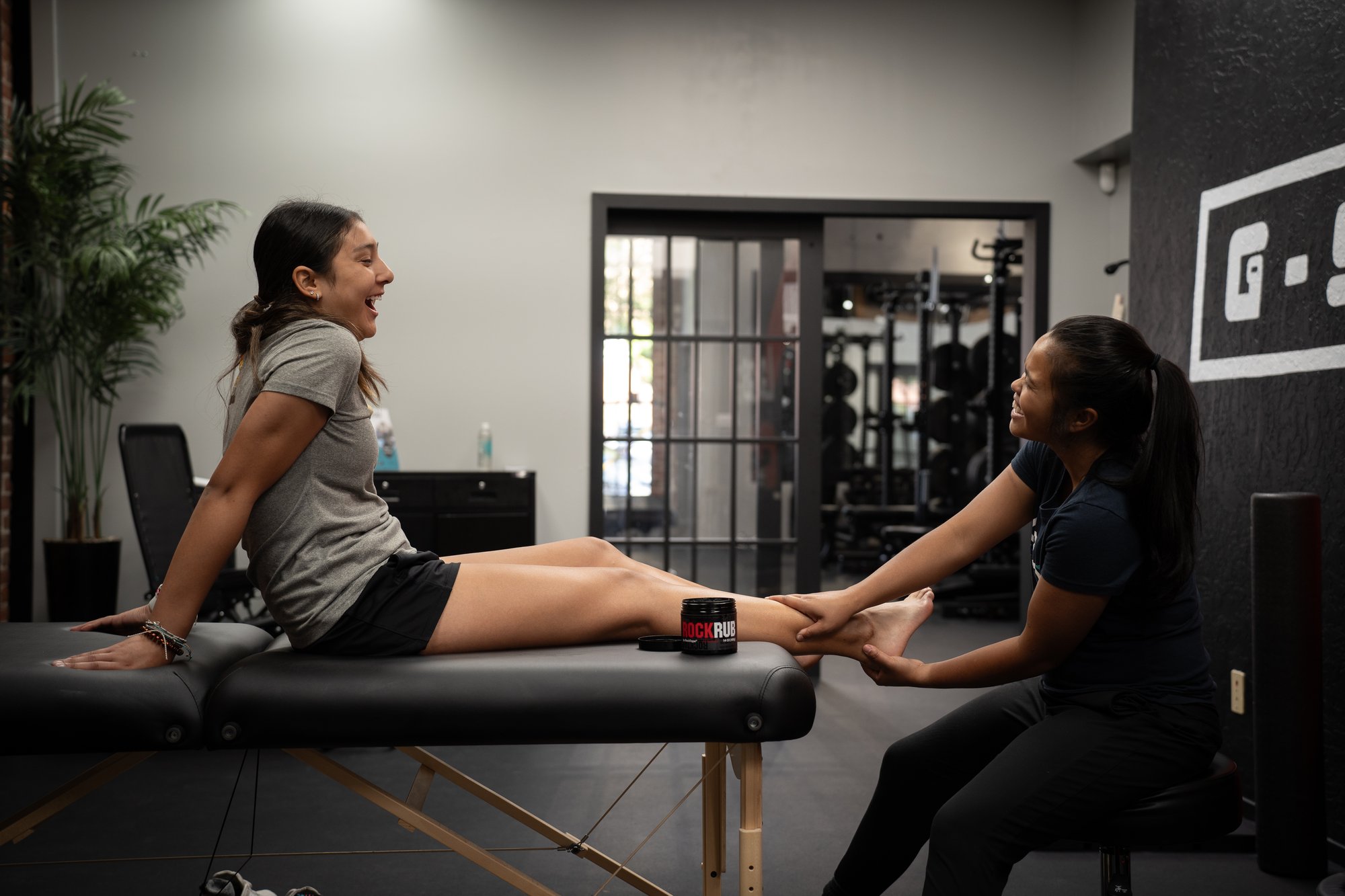 Sacramento Physical Therapy - Lakás PT